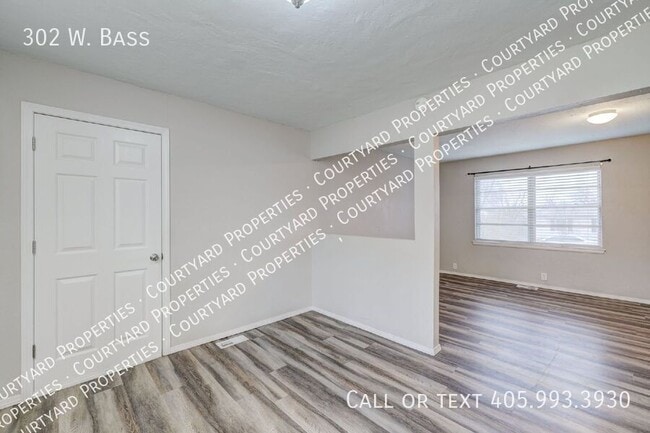 Building Photo - 302 W. Bass-
