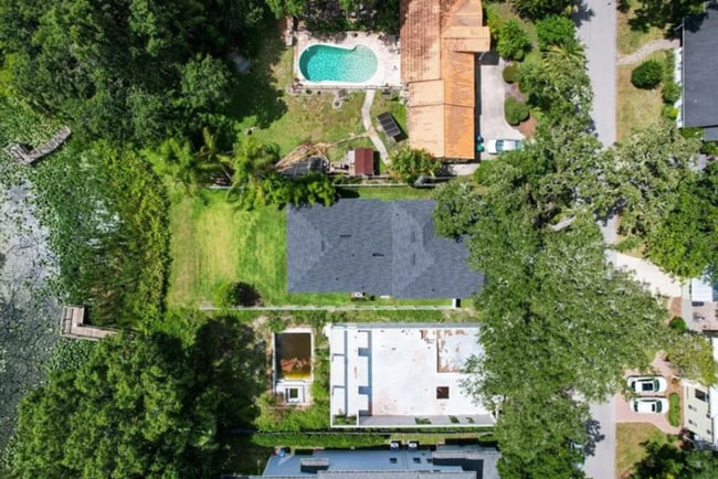Building Photo - 1745 Hourglass Dr