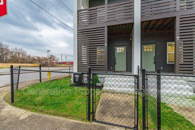 Building Photo - 1124 Garfield St