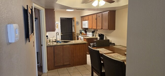 Building Photo - 455 S Delaware Dr