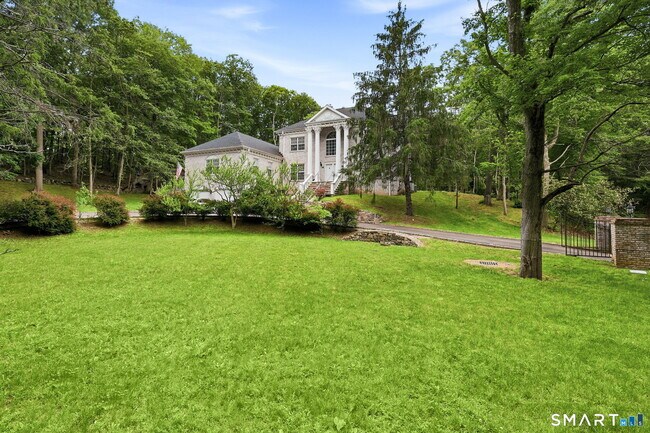 Building Photo - 18 W Haviland Ln