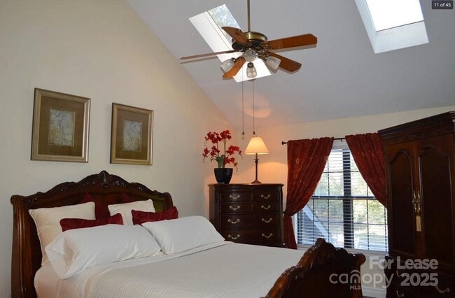 Building Photo - 4167 Greenview Ct