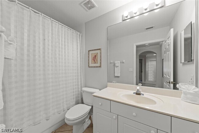 Building Photo - 28611 Carriage Home Dr