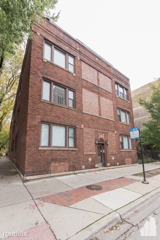 Building Photo - 701 W Belmont Ave