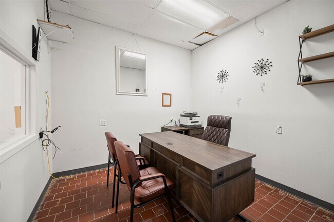 Building Photo - 1212 13th St