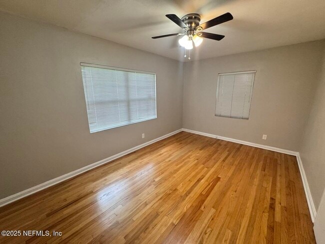 Building Photo - 2054 Holly Oaks River Dr