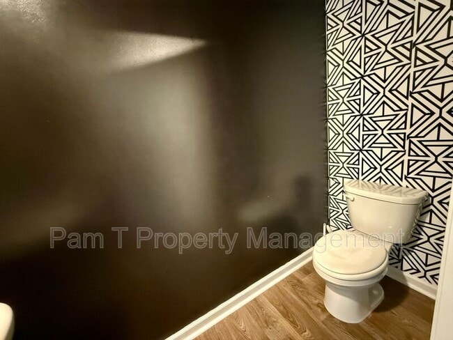 Building Photo - 512 Turpentine Trl