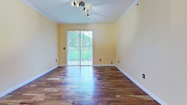 Building Photo - Stunning 2Bedroom Condo at VIlla San Marco!