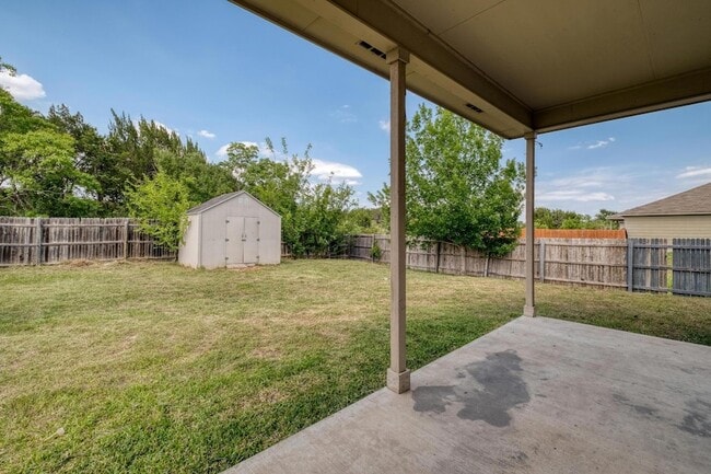 Building Photo - 9104 China Rose Dr