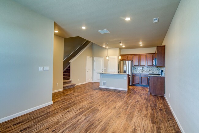 Building Photo - New Townhouse in Wolf Ranch, D#20