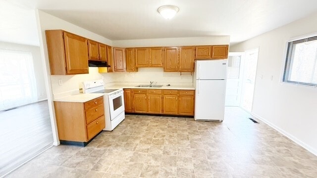 Building Photo - 3665 Ashway Dr