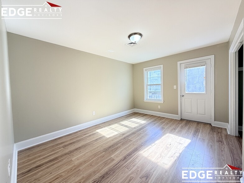 Building Photo - 24 Armington St