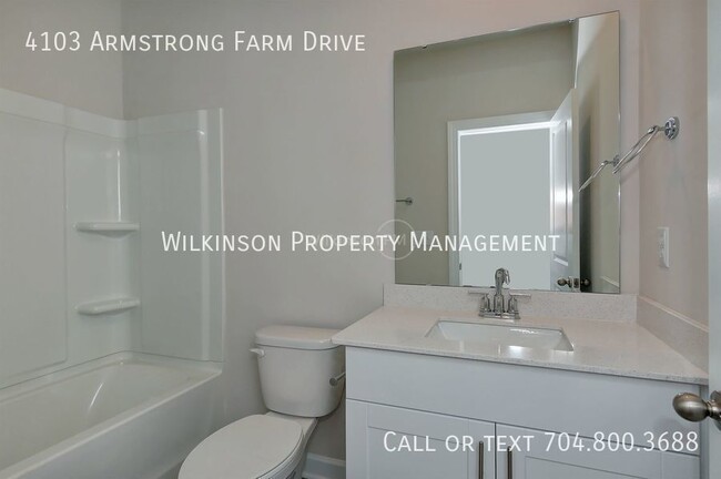 Building Photo - A nice 3 bedrooms and 2 bathrooms energy-e...