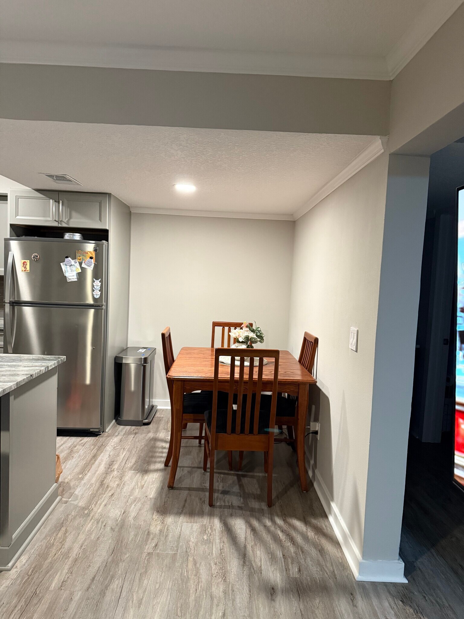 Dining area - 100 Fairway Park Blvd