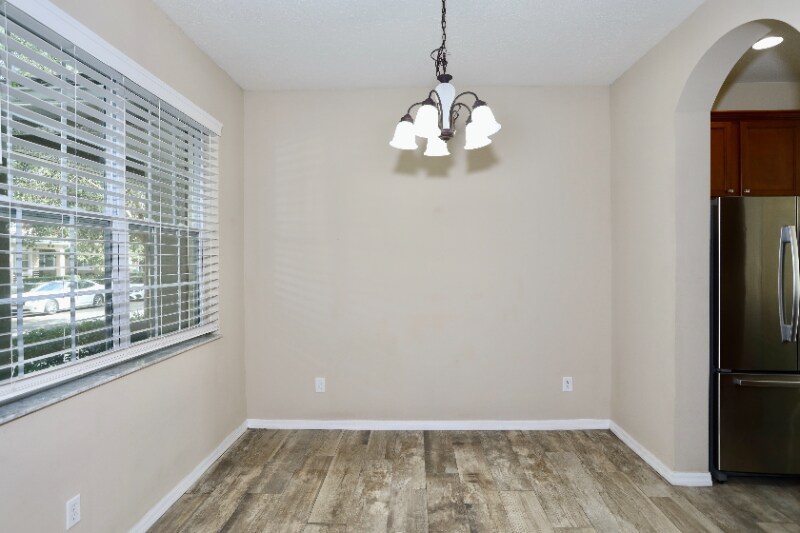 Building Photo - 7912 Northlake Pkwy
