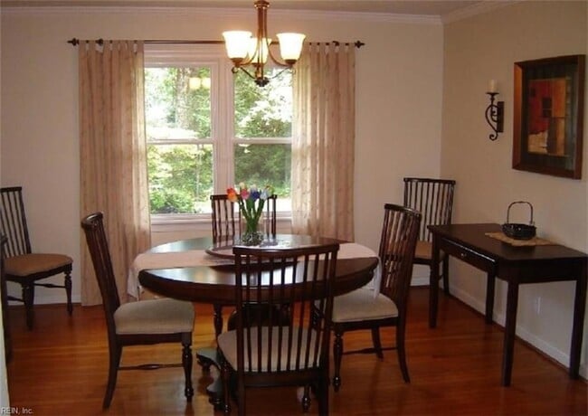 Building Photo - 4632 Curtiss Dr