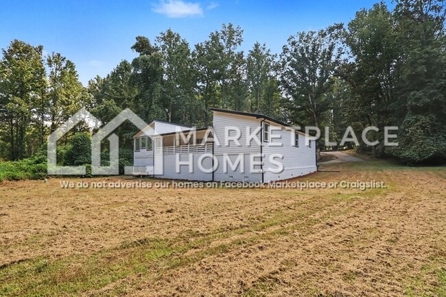 Building Photo - 140 Indian Lake Dr