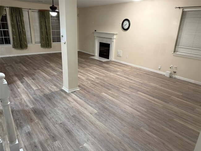 Building Photo - 1809 Oakland Cir