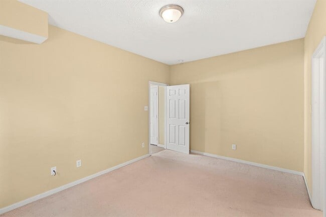 Building Photo - 5734 Kansas St
