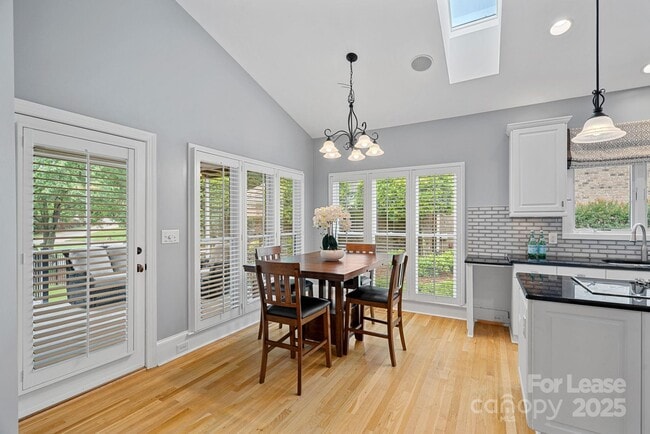 Building Photo - 17308 Players Ridge Dr
