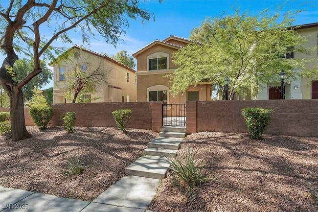 Primary Photo - 248 Vertigo Tulip Ct