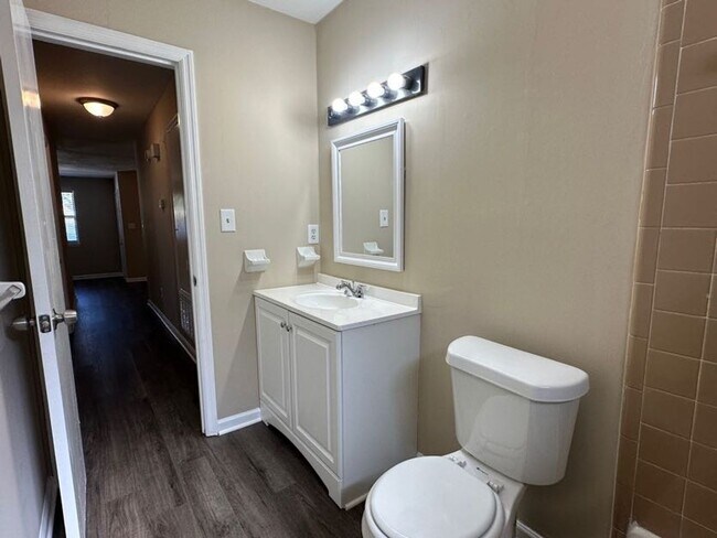 Building Photo - """~132 Stoneybrooks Place