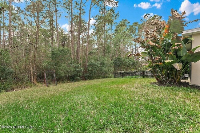Building Photo - 129 Thornloe Dr