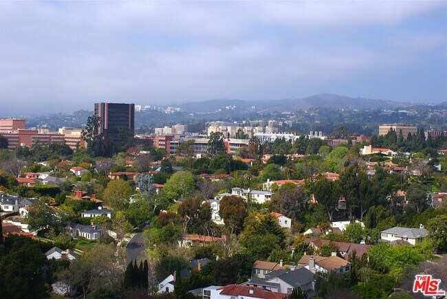 Building Photo - 10501 Wilshire Blvd
