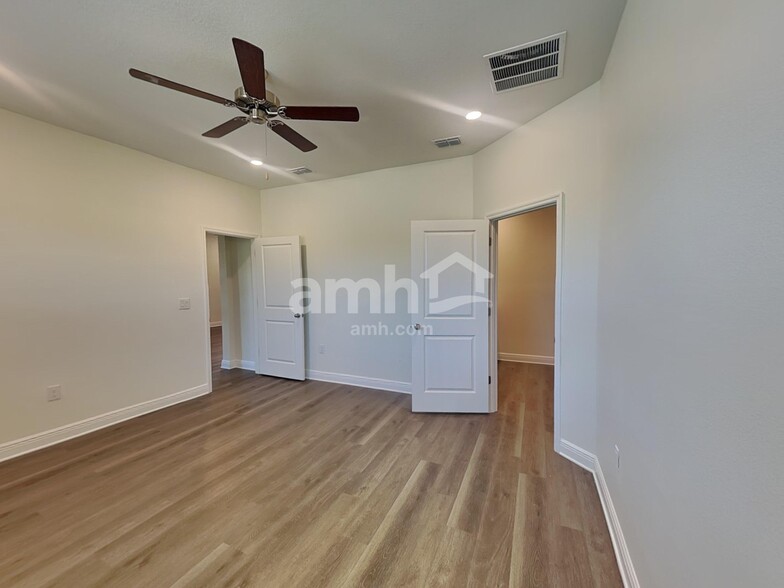 Building Photo - 3711 Windward Hls Blvd