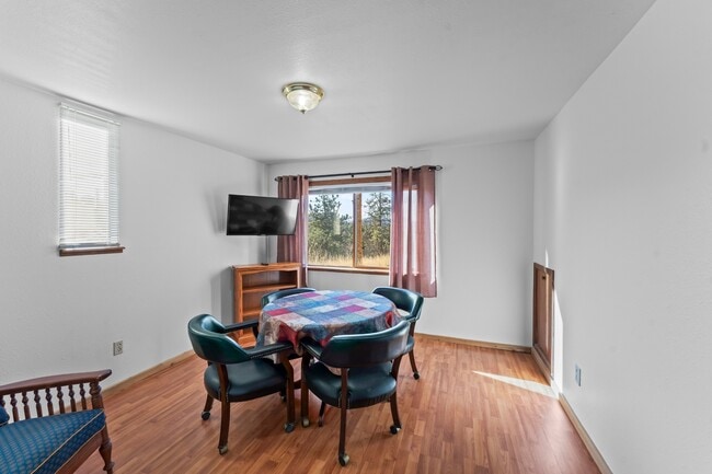 Building Photo - 108 Southgate Rd