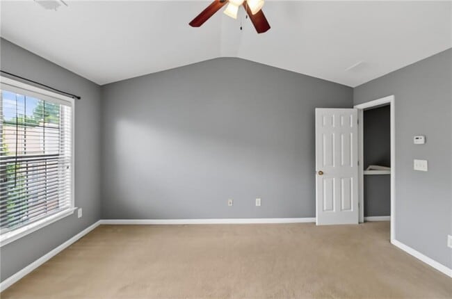 Building Photo - 615 Melilot Ln