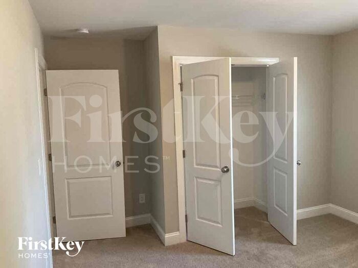 Building Photo - 2053 Samantha Dr