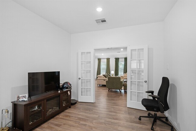 Building Photo - 17011 Garden Moor Trl