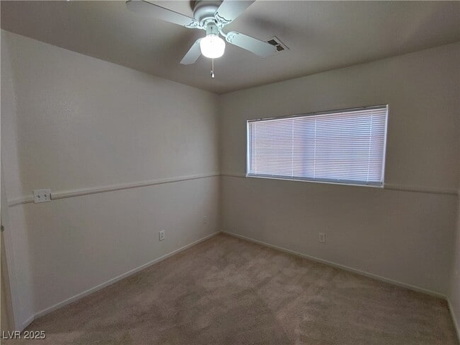 Building Photo - 9617 Pine River Ln