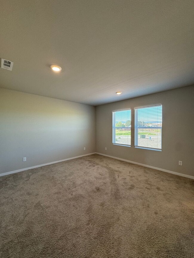 Building Photo - Pet-Friendly 3 Bed Home on Cul-de-Sac