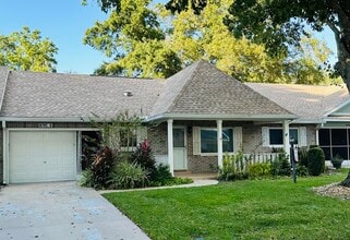 Building Photo - 8745 SW 92nd Pl