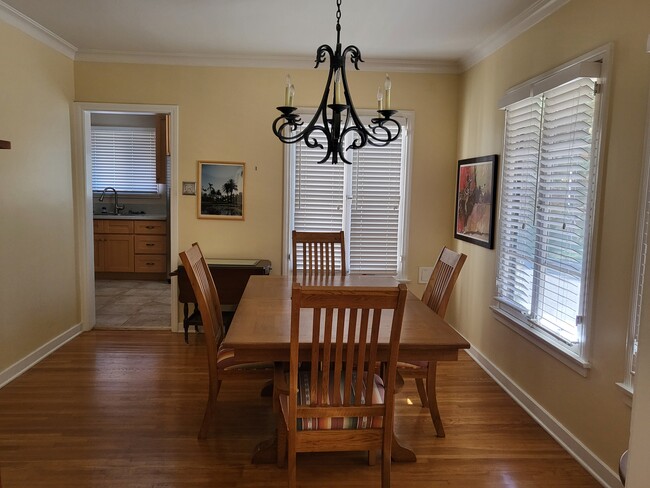 Dining room - 1146 Avoca Ave