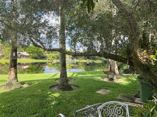 Building Photo - 1544 Springside Dr