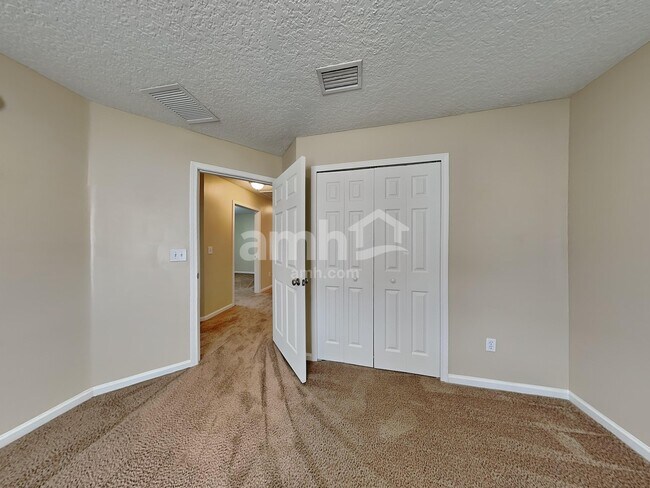 Building Photo - 14246 Sea Eagle Dr