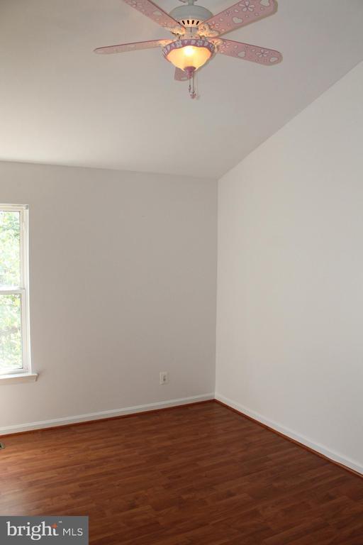 Building Photo - 2927 Mainstone Dr