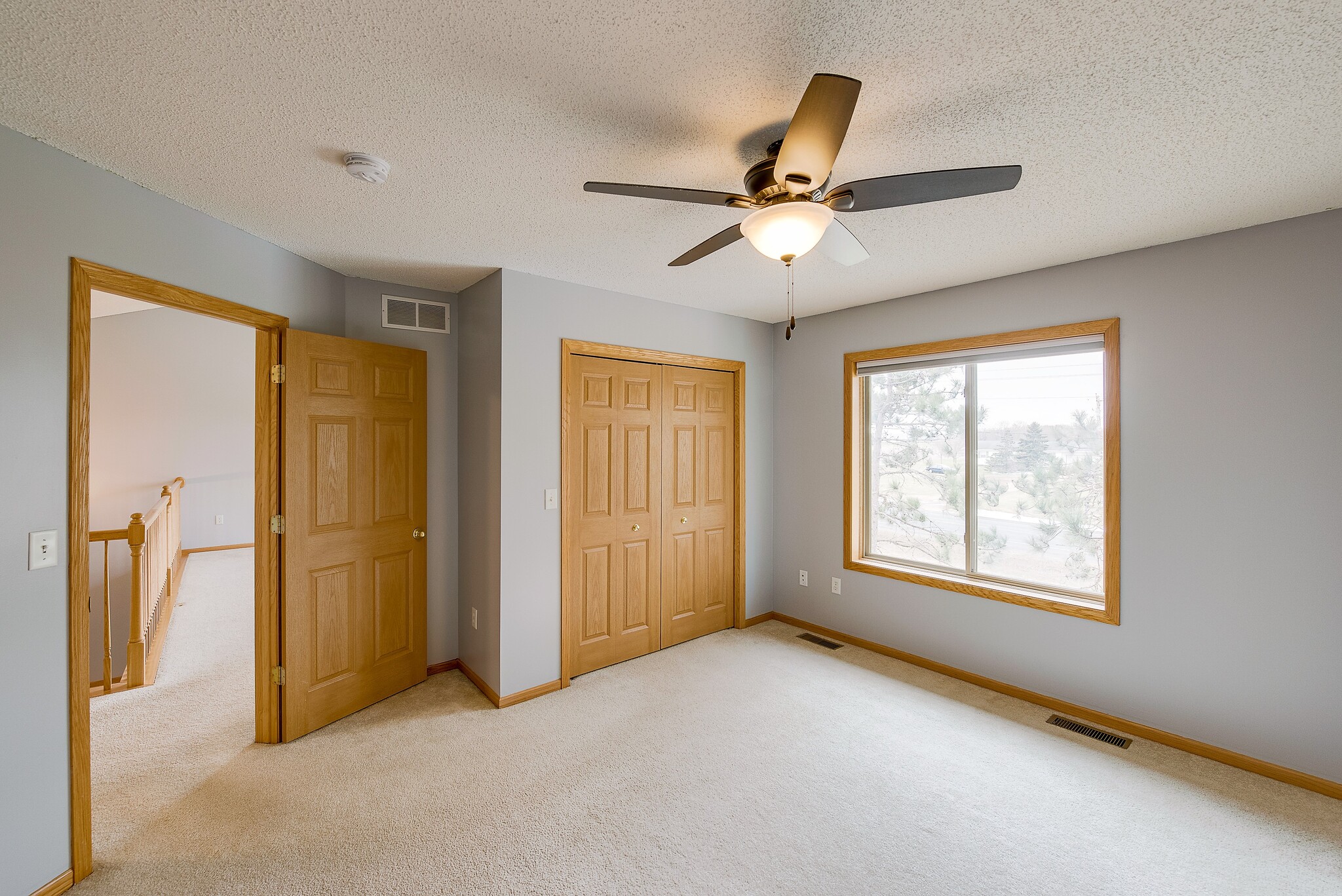 Building Photo - 1728 Ponderosa Ln
