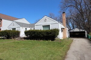 Primary Photo - 23827 N Overhill Dr