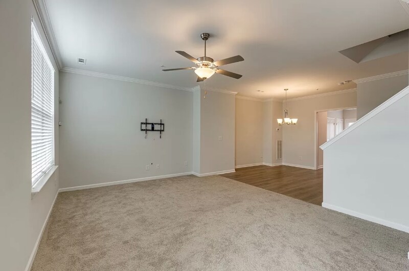 Building Photo - 204 Kinsale Dr