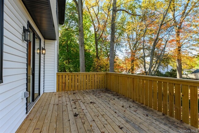 Building Photo - 613 Union Rd