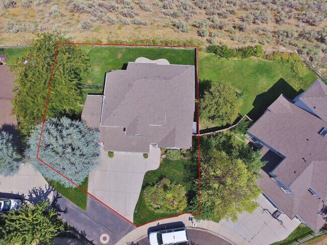 Building Photo - 6213 S Survival Pl