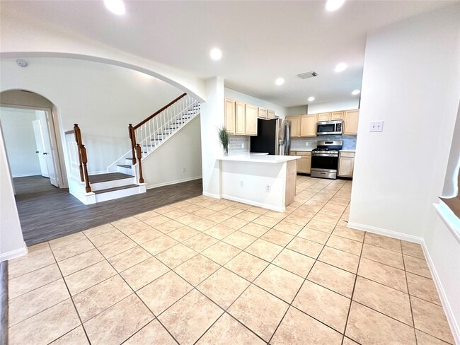 Building Photo - 25311 Clover Ranch Dr
