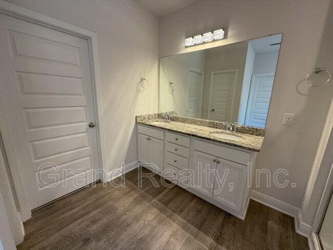 Building Photo - 3814 Hawks Landing Cir