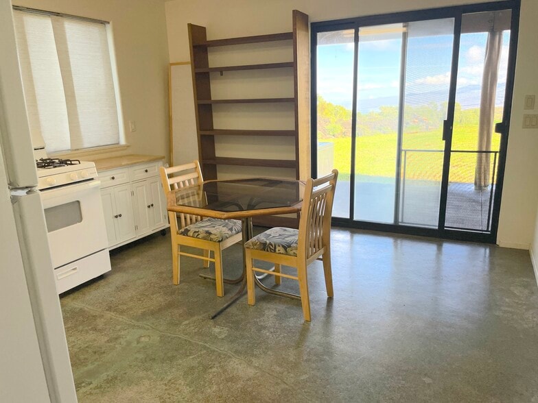 Building Photo - 71-1621 Puu Lani Pl