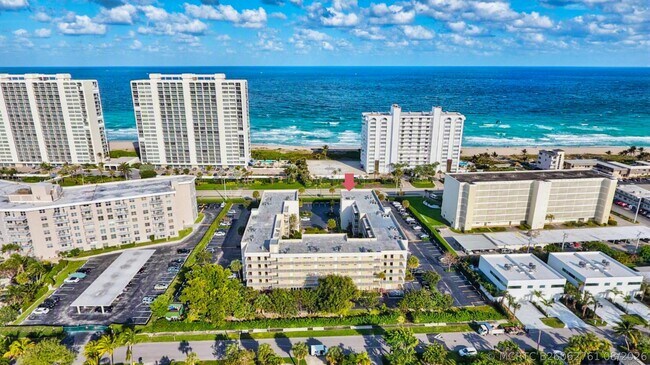 Building Photo - 2929 S Ocean Blvd