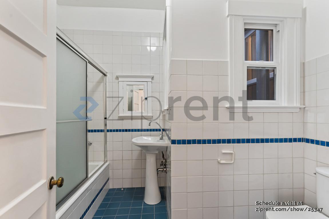 Building Photo - 369 29th St